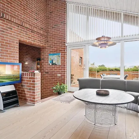Four-bedroom Holiday In בית נופש אבלטופט