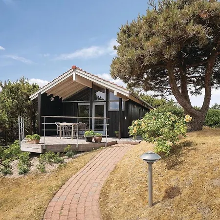 Four-bedroom Holiday In * אבלטופט